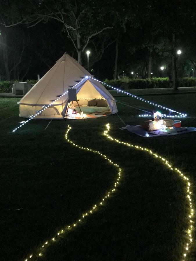 Glamping Kaki - Medium Bell Tent シンガポール エクステリア 写真