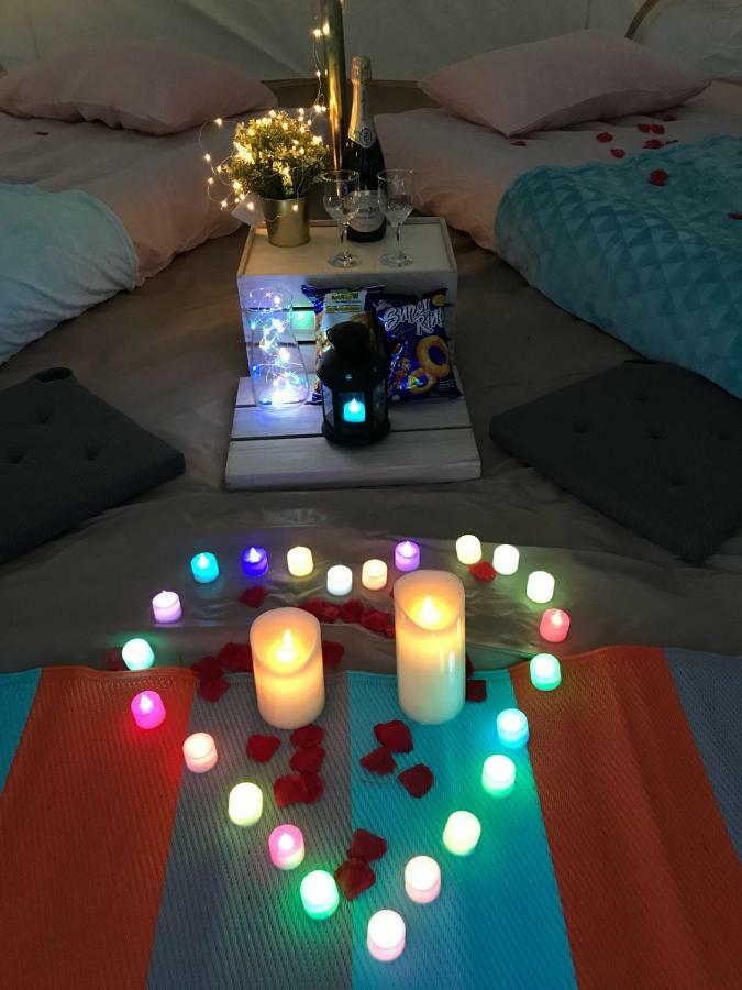 Glamping Kaki - Medium Bell Tent シンガポール エクステリア 写真